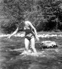 Barbara bathing at Skjak